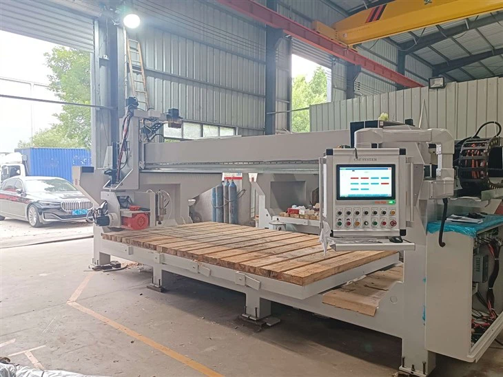 Bridge Cutter 5+3 Axis For Marble & Granite